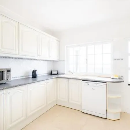 Redonda Villa Albufeira